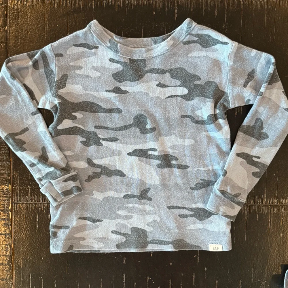 GAP comfortable stylish